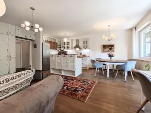 Pronájem bytu 3+kk, Praha - Břevnov, Ve Střešovičkách, 81 m2