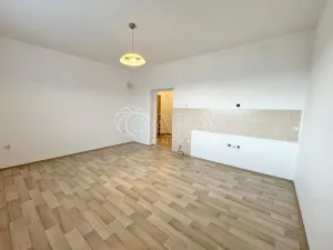 Prodej bytu 1+kk, Benešov, Žižkova, 29 m2