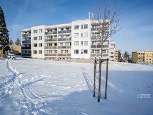 Pronájem bytu 2+kk, Mníšek pod Brdy, Ke škole, 43 m2