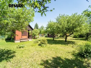 Prodej chaty, Praha - Dubeč, Slatiny, 20 m2