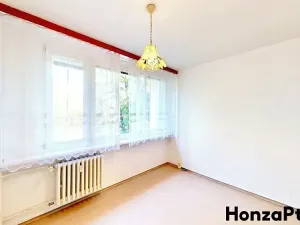 Prodej bytu 3+1, Praha - Prosek, Veltruská, 60 m2