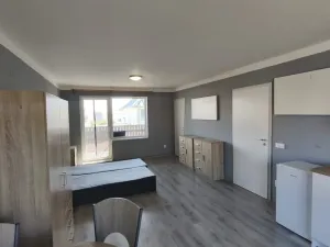 Pronájem bytu 1+kk, Dobříš, Mírové náměstí, 39 m2