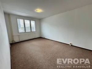 Prodej bytu 2+1, Plzeň - Doubravka, Zábělská, 62 m2