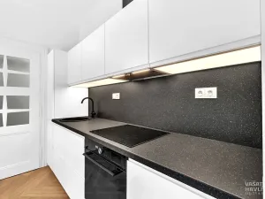 Pronájem bytu 2+kk, Hradec Králové, Bratří Čapků, 48 m2