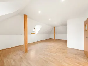 Prodej rodinného domu, Strančice - Všechromy, 295 m2