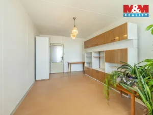Prodej bytu 3+1, Kladno - Kročehlavy, Děčínská, 76 m2
