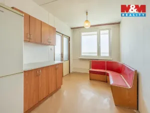 Prodej bytu 3+1, Kladno - Kročehlavy, Děčínská, 76 m2
