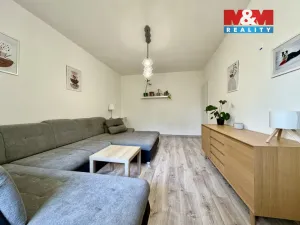 Pronájem bytu 2+1, Chomutov, Blatenská, 51 m2