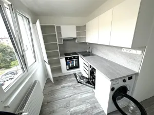 Pronájem bytu 2+1, Cheb, Kosmonautů, 56 m2