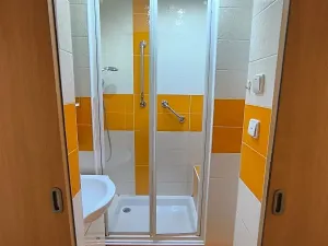 Pronájem bytu 2+1, Most, Jaroslava Vrchlického, 51 m2