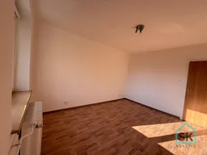 Pronájem bytu 2+1, Krnov - Pod Bezručovým vrchem, nám. Hrdinů, 60 m2
