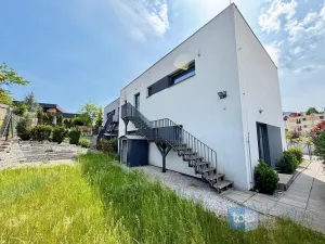 Pronájem bytu 3+kk, Králův Dvůr, Tři Vršky, 67 m2