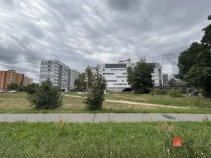 Pronájem komerčního pozemku, Hradec Králové - Nový Hradec Králové, 1698 m2