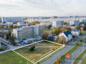 Pronájem komerčního pozemku, Hradec Králové - Nový Hradec Králové, 1698 m2