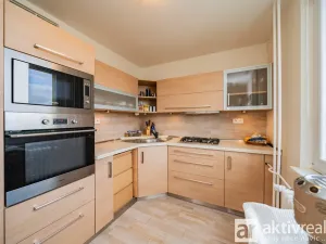 Prodej bytu 3+kk, Neratovice, Dr. E. Beneše, 75 m2