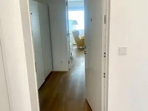 Pronájem bytu 1+kk, Řevnice, Pod Lipami, 44 m2