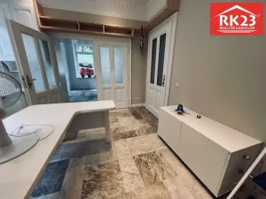 Pronájem obchodního prostoru, Mariánské Lázně, Tyršova, 58 m2