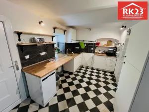 Pronájem obchodního prostoru, Mariánské Lázně, Tyršova, 58 m2