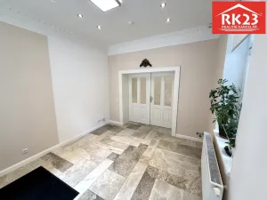 Pronájem obchodního prostoru, Mariánské Lázně, Tyršova, 58 m2