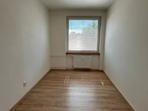 Pronájem bytu 3+1, Razová, 72 m2