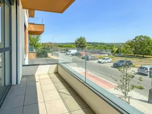 Pronájem bytu 2+kk, Praha - Černý Most, Arnošta Valenty, 35 m2