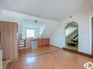 Prodej bytu 5+1, Sezemice - Veská, 163 m2