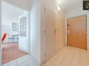 Prodej bytu 2+kk, Kladno, Polská, 40 m2