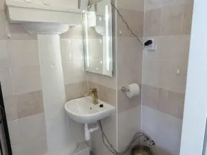 Pronájem bytu 1+1, Lampertice, 32 m2