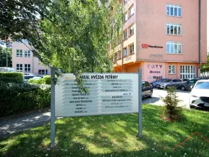 Pronájem kanceláře, Praha - Veleslavín, Na okraji, 172 m2