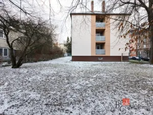 Pronájem bytu 1+1, Plzeň - Jižní Předměstí, Raisova, 30 m2