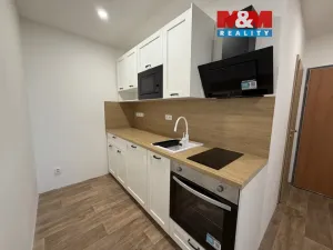 Pronájem bytu 3+1, Česká Lípa, Železničářská, 61 m2