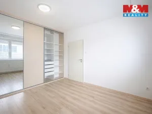 Pronájem bytu 2+kk, Praha - Strašnice, U trati, 46 m2