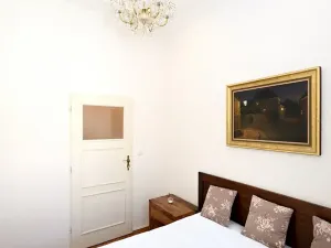 Pronájem bytu 2+1, Praha - Staré Město, Rybná, 55 m2