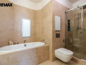 Pronájem bytu 2+kk, Praha - Staré Město, Haštalská, 63 m2
