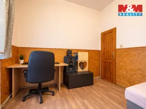 Prodej bytu 4+1, Nový Bor - Arnultovice, 97 m2