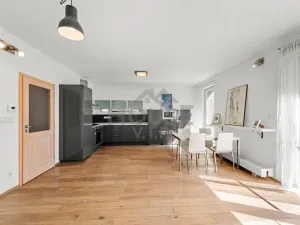 Prodej bytu 3+kk, Praha - Smíchov, Na Hřebenkách, 85 m2