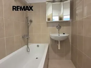Pronájem bytu 2+kk, Praha - Záběhlice, Záběhlická, 45 m2