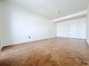 Prodej bytu 2+1, Ostrava, náměstí Družby, 52 m2