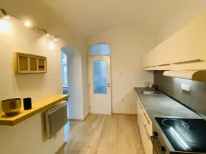 Pronájem bytu 2+1, Jihlava, třída Legionářů, 49 m2