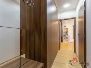 Prodej bytu 2+kk, Břeclav - Poštorná, Dělnická, 51 m2