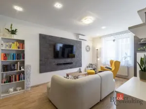 Prodej bytu 2+kk, Břeclav - Poštorná, Dělnická, 51 m2