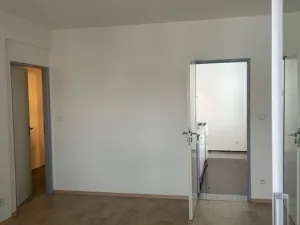 Pronájem bytu 1+1, Zlín, Hluboká, 44 m2