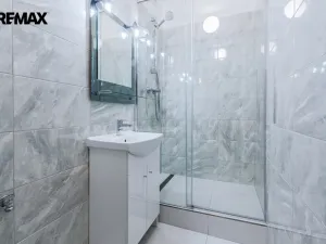 Pronájem bytu 1+kk, Praha - Troja, Sosnovecká, 29 m2