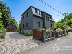 Prodej vícegeneračního domu, Nejdek, Limnická, 280 m2
