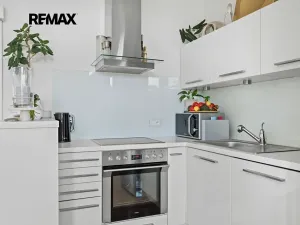 Prodej bytu 2+kk, Praha - Žižkov, Pod lipami, 45 m2