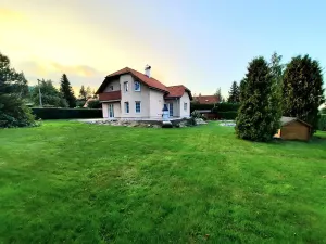 Pronájem rodinného domu, Liberec, Irkutská, 250 m2
