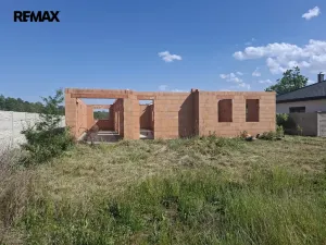 Prodej pozemku pro bydlení, Strachotice, 827 m2