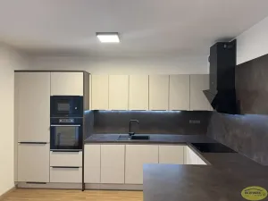 Pronájem bytu 2+kk, Kroměříž, Purkyňova, 59 m2