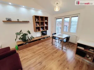 Pronájem bytu 2+kk, Praha - Libeň, Kovářská, 64 m2
