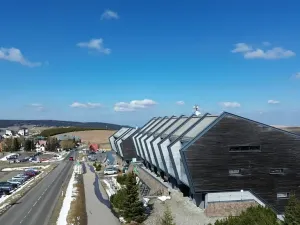 Prodej restaurace, Loučná pod Klínovcem, 45 m2